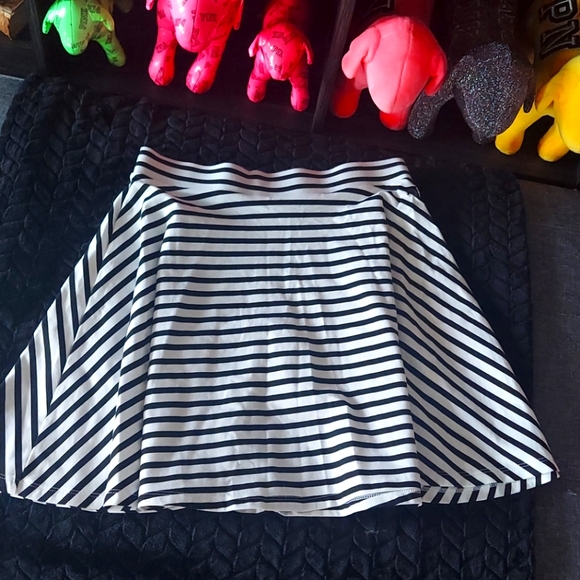 🖤🤍VS Pink Fit🤍🖤 - Picture 3 of 4